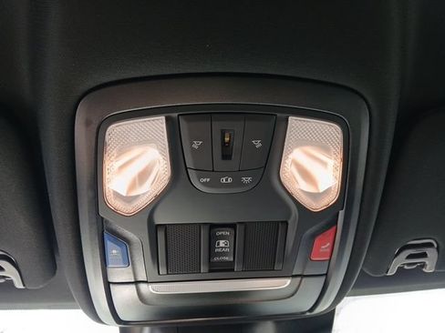 New 2026 RAM 2500 Big Horn AWD/4WD image 17