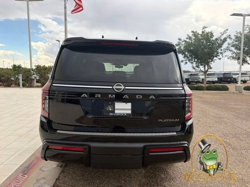 Used 2025 Nissan Armada Platinum RWD image 4