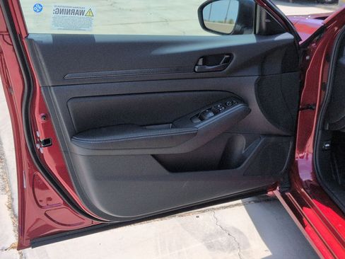 New 2026 Nissan Altima 2.5 SV FWD image 13