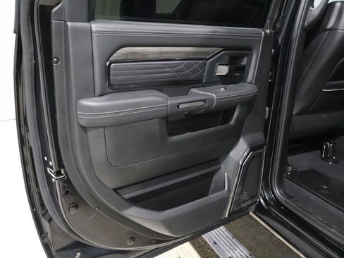 Used 2025 RAM 3500 Limited image 20