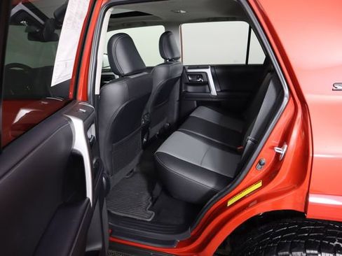 Used 2022 Toyota 4Runner SR5 Premium image 53