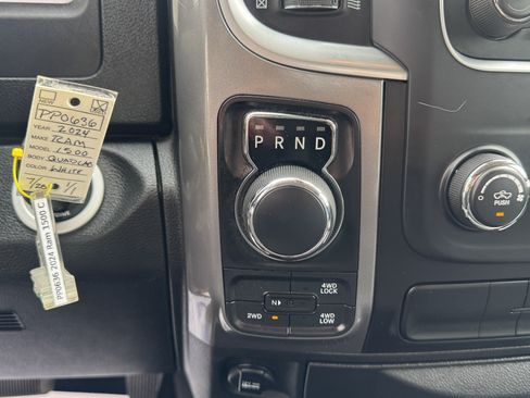 Used 2024 RAM 1500 Classic SLT AWD/4WD image 17