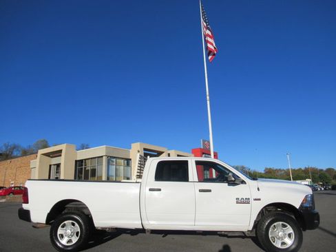 Used 2016 RAM 2500 Tradesman image 2