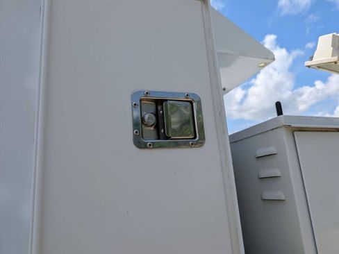 Used 2011 Ford F550 2WD Regular Cab Super Duty w/ Payload Upgrade Pkg image 39