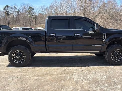 Used 2017 Ford F250 Platinum w/ Platinum Ultimate Package image 7