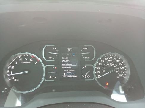 Used 2020 Toyota Tundra SR5 w/ SR5 Leather Package image 23