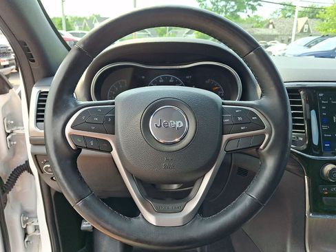 Used 2021 Jeep Grand Cherokee Laredo X AWD/4WD image 20