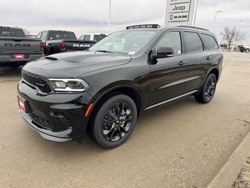 New 2026 Dodge Durango GT image 3