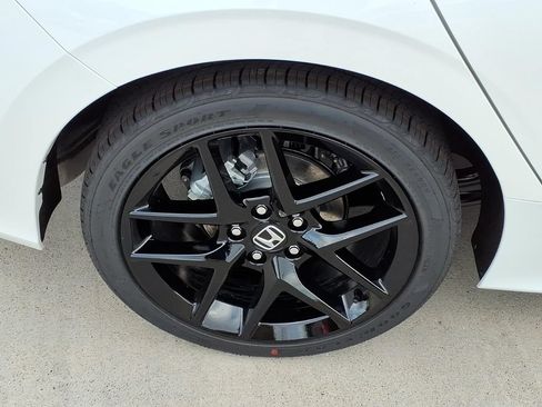 New 2026 Honda Civic Sport image 9