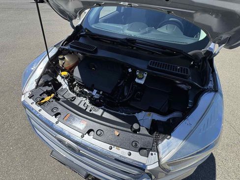 Used 2018 Ford Escape SE FWD image 42