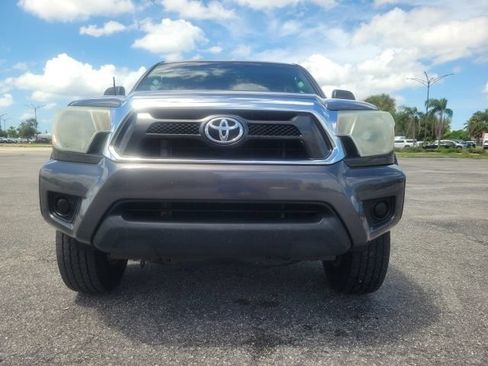 Used 2013 Toyota Tacoma PreRunner w/ SR5 Pkg RWD image 3