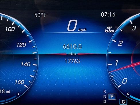 Certified 2023 Mercedes-Benz GLA 250 4MATIC image 15