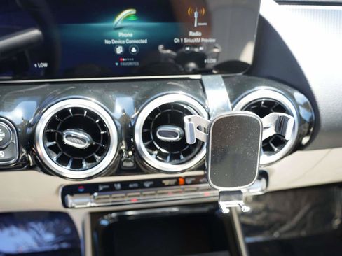 Used 2022 Mercedes-Benz GLA 250 image 20