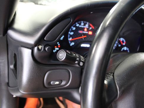 Used 2001 Chevrolet Corvette Z06 w/ Memory Pkg RWD image 34