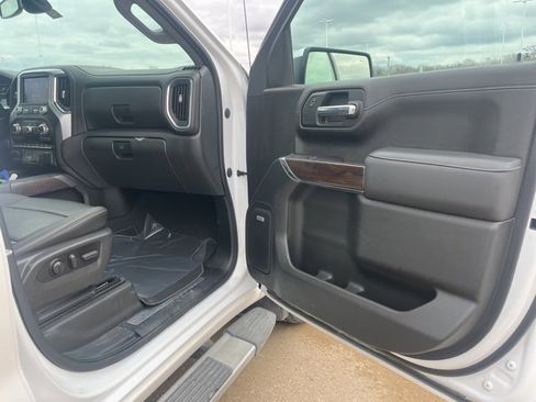 Used 2022 GMC Sierra 1500 SLT w/ SLT Premium Plus Package image 22