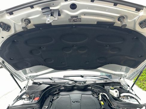 Used 2013 Mercedes-Benz C 300 4MATIC Sedan image 34