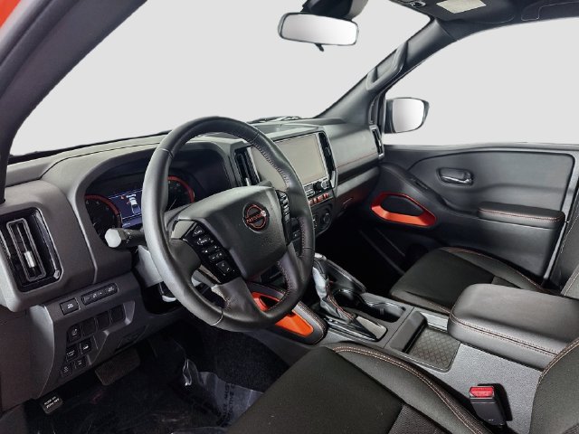 Used 2025 Nissan Frontier PRO-4X w/ Interior Protection Package AWD/4WD image 22