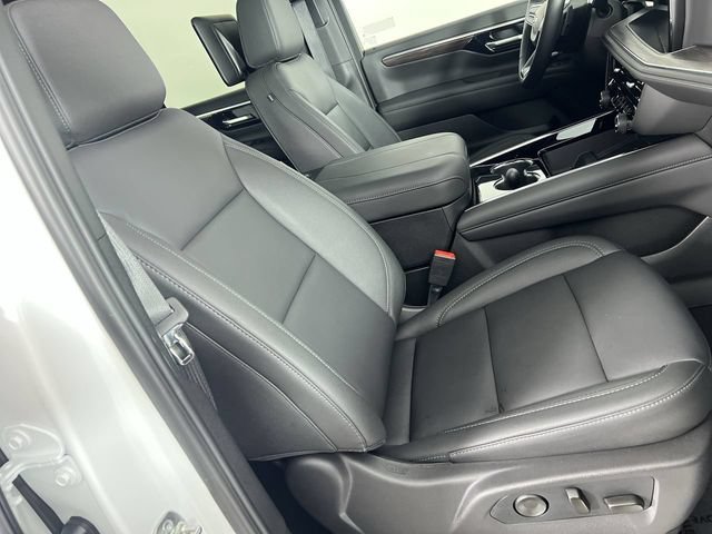 Used 2026 Chevrolet Tahoe Z71 AWD/4WD image 29
