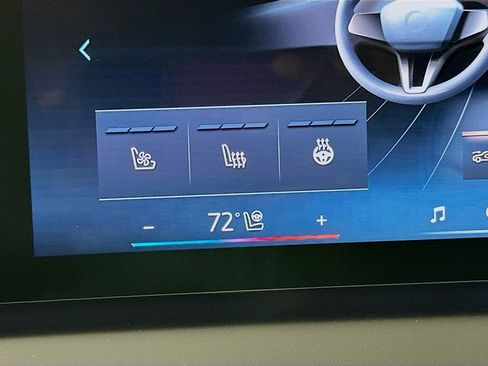 Used 2026 BMW X3 xDrive30 w/ Premium Package image 23