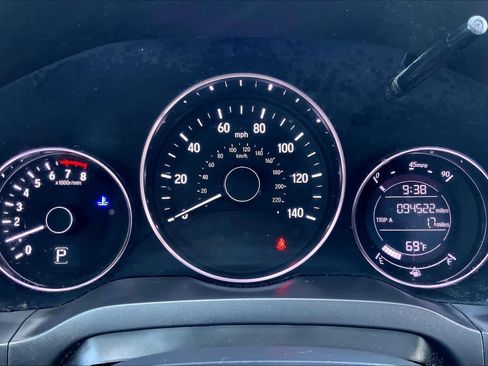 Used 2018 Honda HR-V EX-L image 25