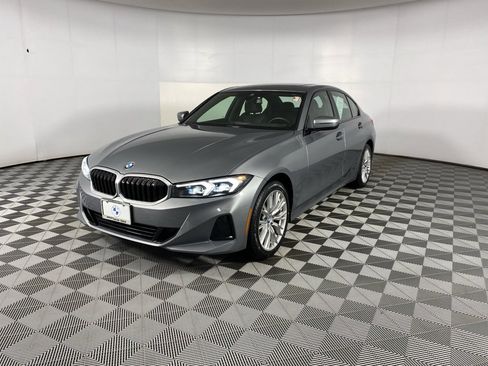 Certified 2023 BMW 330i xDrive Sedan w/ Premium Package image 4