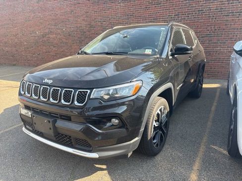 Used 2024 Jeep Compass Limited AWD/4WD image 1