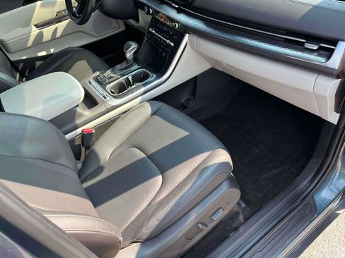 Used 2024 Kia Carnival SX Prestige FWD image 12