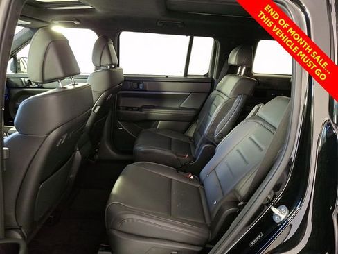 Used 2025 Hyundai Santa Fe Calligraphy FWD image 12