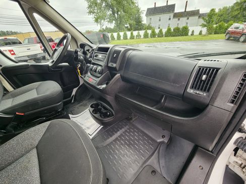 Used 2016 RAM ProMaster 1500 w/ Premium Appearance Group FWD image 34