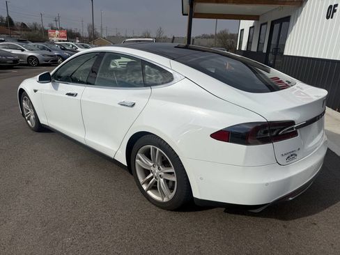 Used 2014 Tesla Model S 60 image 12