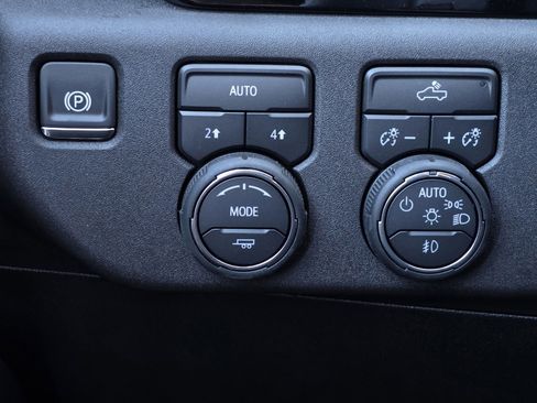 New 2025 Chevrolet Silverado 1500 RST w/ Rally Edition image 36