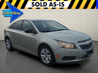 Used 2014 Chevrolet Cruze LS video 1