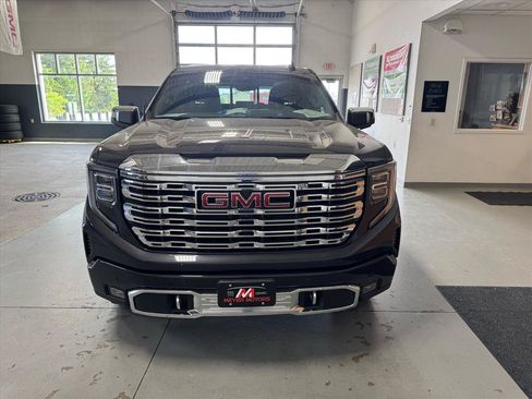 Certified 2024 GMC Sierra 1500 Denali w/ Technology Package AWD/4WD image 2