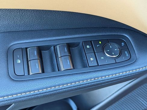 Used 2025 Lexus RX 350 Premium image 24