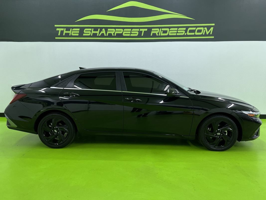 Used 2026 Hyundai Elantra SEL Sport Premium FWD image 11