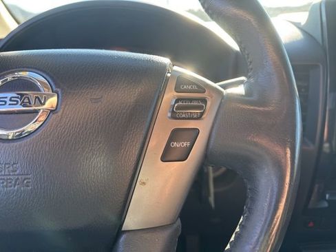 Used 2015 Nissan Titan SV w/ SV Value Truck Package image 21