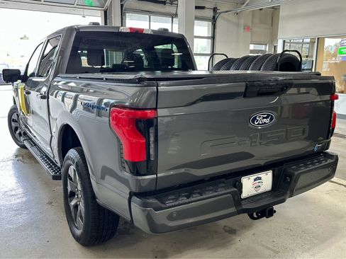 Used 2025 Ford F150 Lightning Flash AWD/4WD image 6