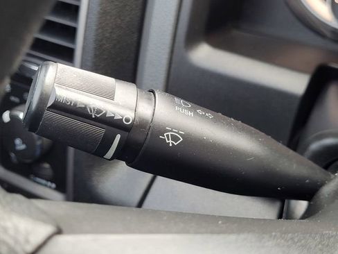 Used 2014 RAM 1500 Express image 14