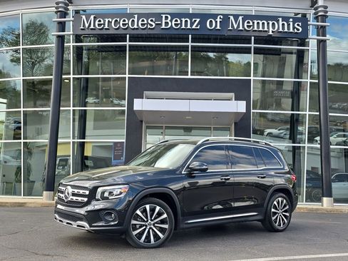 Used 2023 Mercedes-Benz GLB 250 image 1