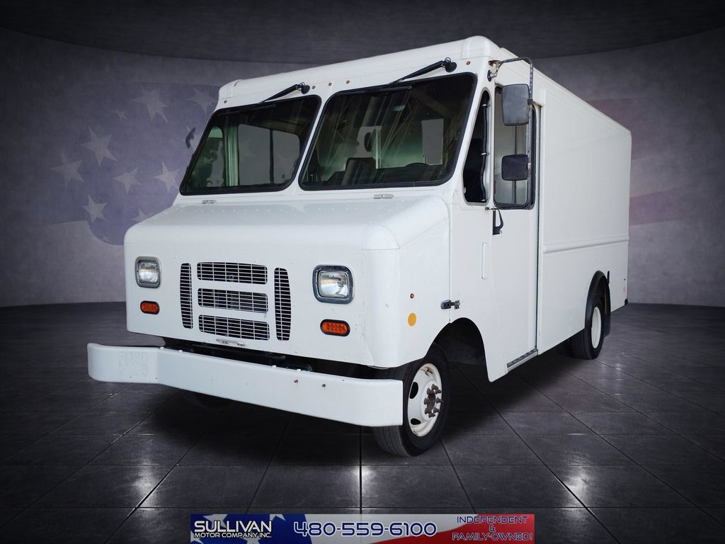 Used 2017 Ford E-350 and Econoline 350 Super Duty w/ A/C Prep Package RWD image 1