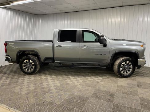 Used 2024 Chevrolet Silverado 2500 LT w/ All Star Edition image 2