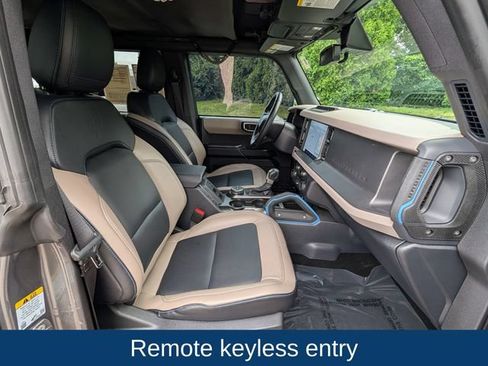 Used 2024 Ford Bronco Wildtrak AWD/4WD image 12