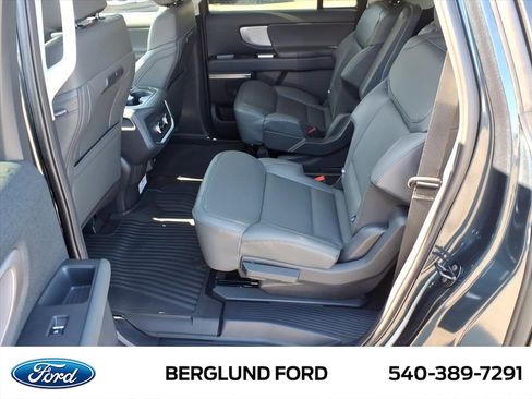 New 2026 Ford Expedition Max Active image 11