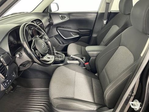 Certified 2021 Kia Soul EX FWD image 2
