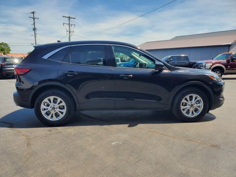 Used 2023 Ford Escape Active w/ Tech Pack #2 AWD/4WD image 5