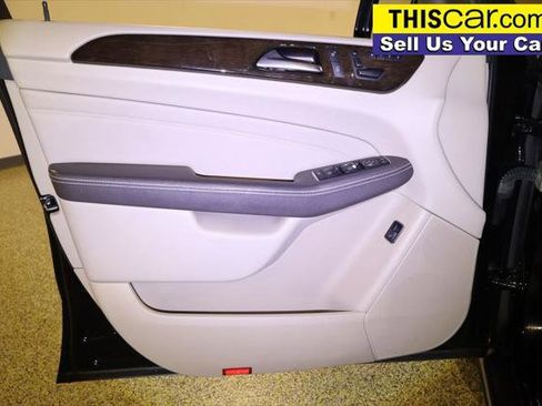 Used 2015 Mercedes-Benz ML 350 2WD image 25