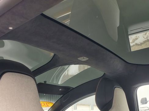 Used 2023 Lucid Air Touring image 31