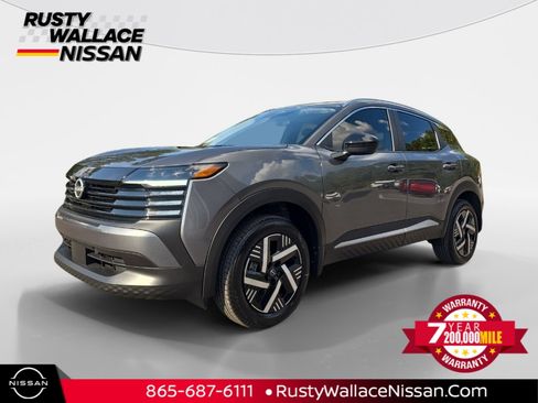 New 2026 Nissan Kicks SV image 1