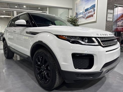 Used 2018 Land Rover Range Rover Evoque AWD/4WD image 22