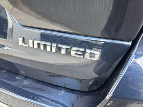 Used 2024 Jeep Grand Cherokee Limited RWD image 6